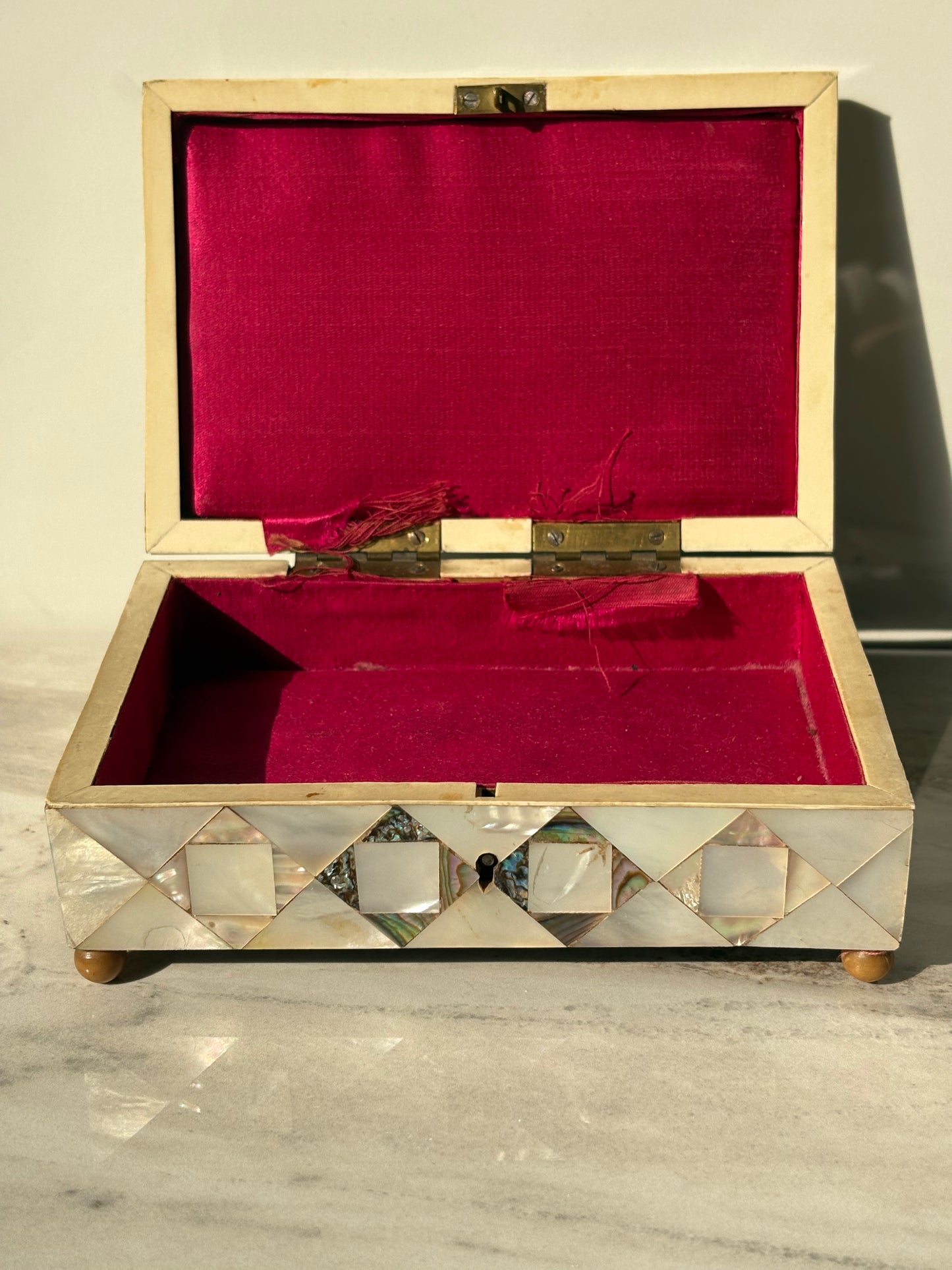 MOP & Abalone box