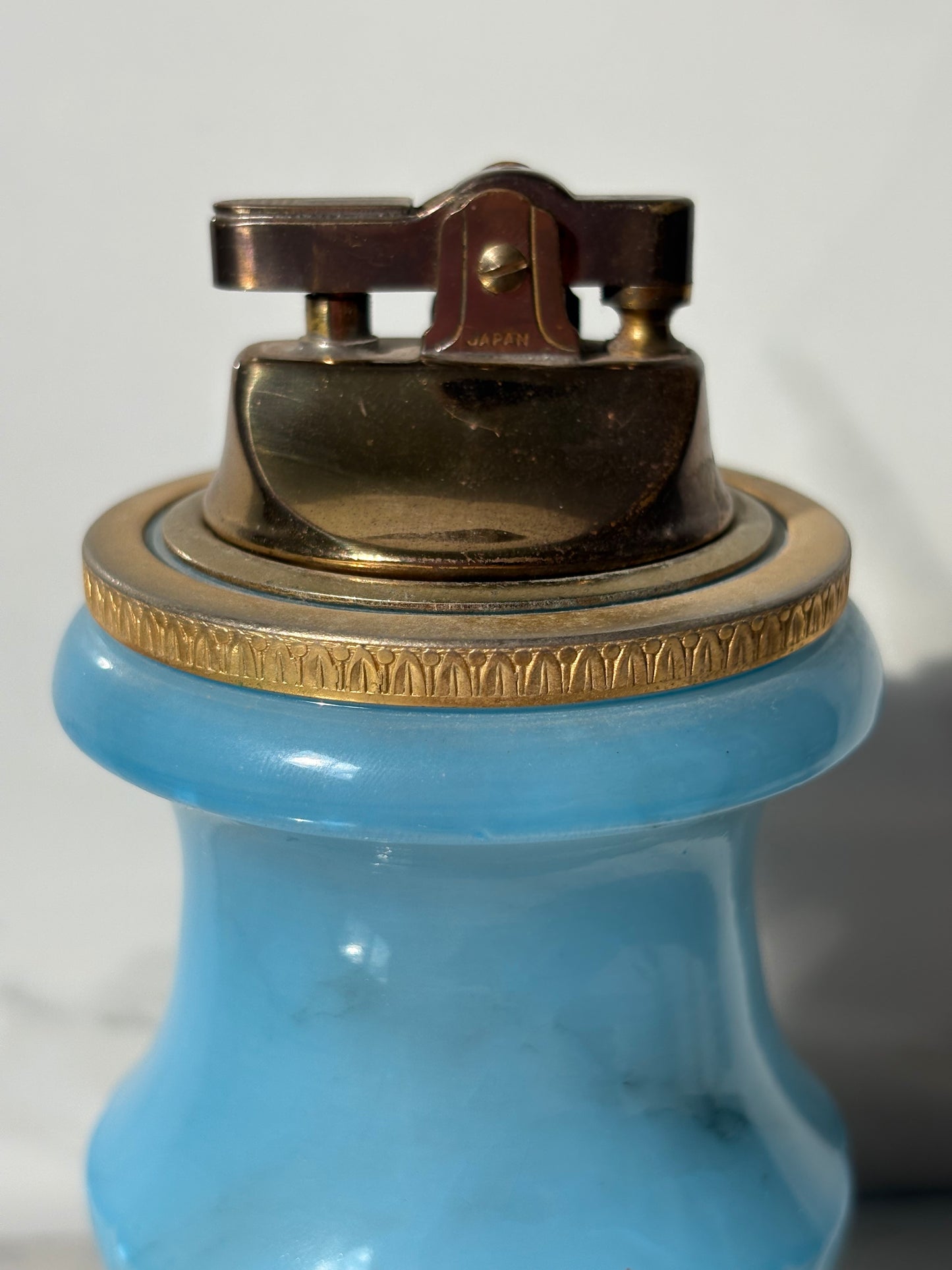 Alabaster Table Lighter