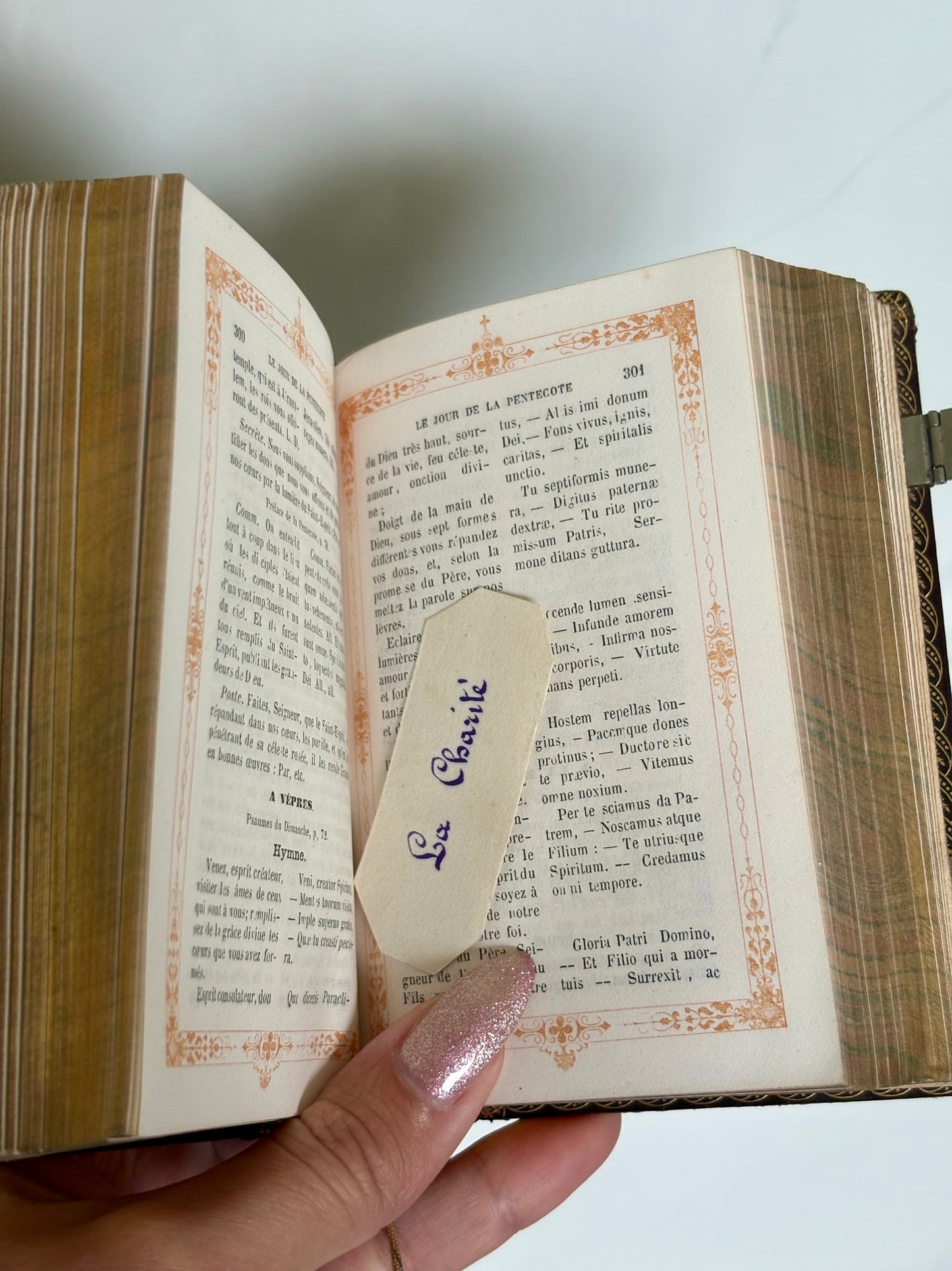 Clasped Paroissien - Hidden Marbled Fore-edge